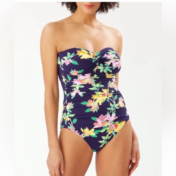 Tommy Bahama® Sun  Lilies Twist Front
Shirred Bandeau One Piece size 8 - Picture 1 of 11